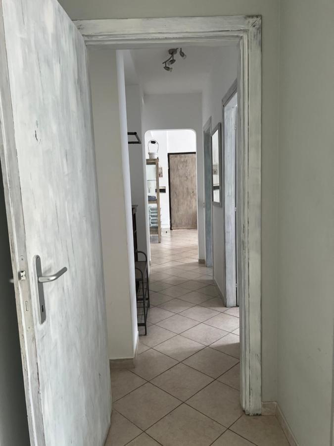 Airport Apartment Alloggio Turistico T&C Fiumicino Buitenkant foto